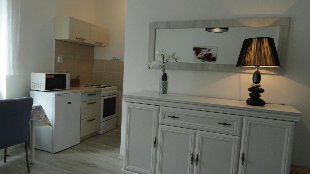Apartman Sluka Jilemnice Ngoại thất bức ảnh