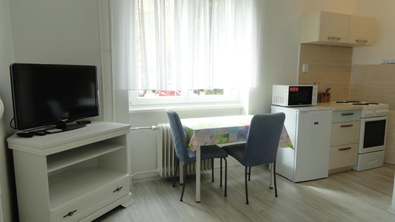 Apartman Sluka Jilemnice Ngoại thất bức ảnh